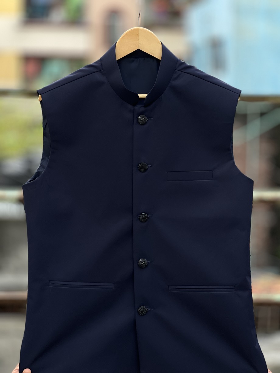 Black koti